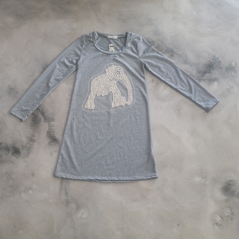 Noble U Light Blue Long Sleeve Dress with White Elephant Applique